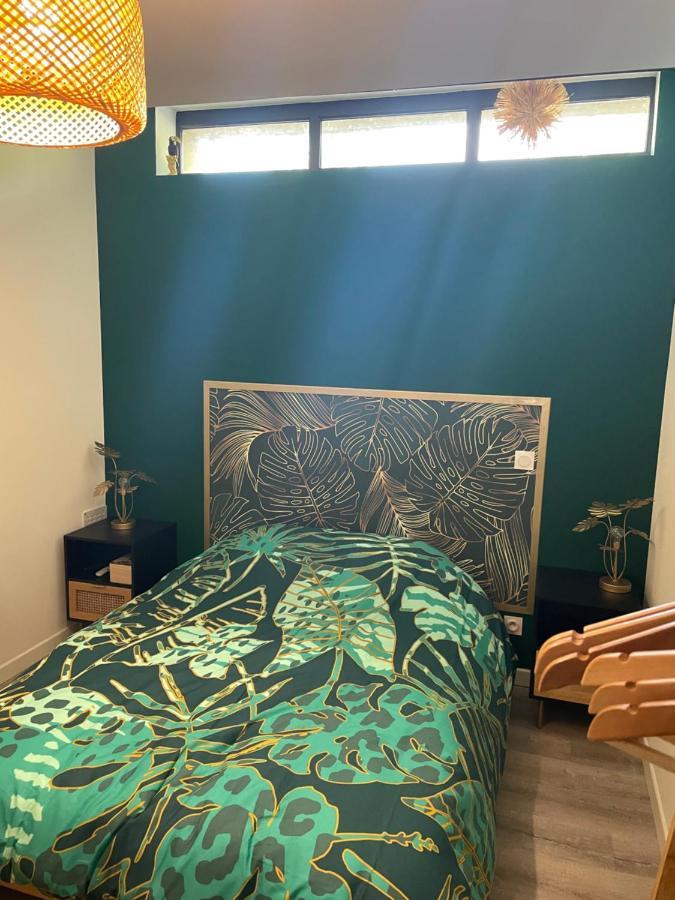 Appartement En Rez De Jardin Tout Equipe Fleurance Exterior foto
